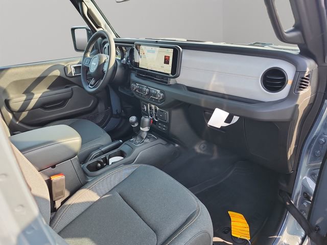 New 2025 Jeep Gladiator Sport image 26