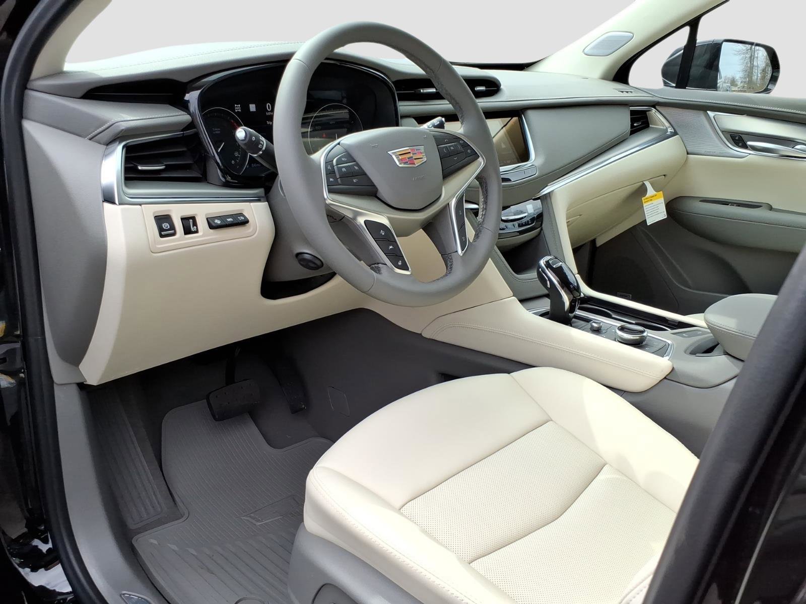 New 2026 Cadillac XT5 Premium Luxury image 12