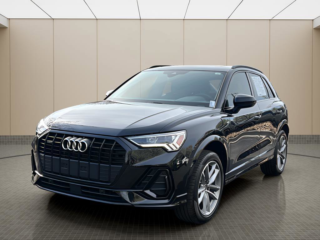 Used 2024 Audi Q3 2.0T Premium Plus image 1