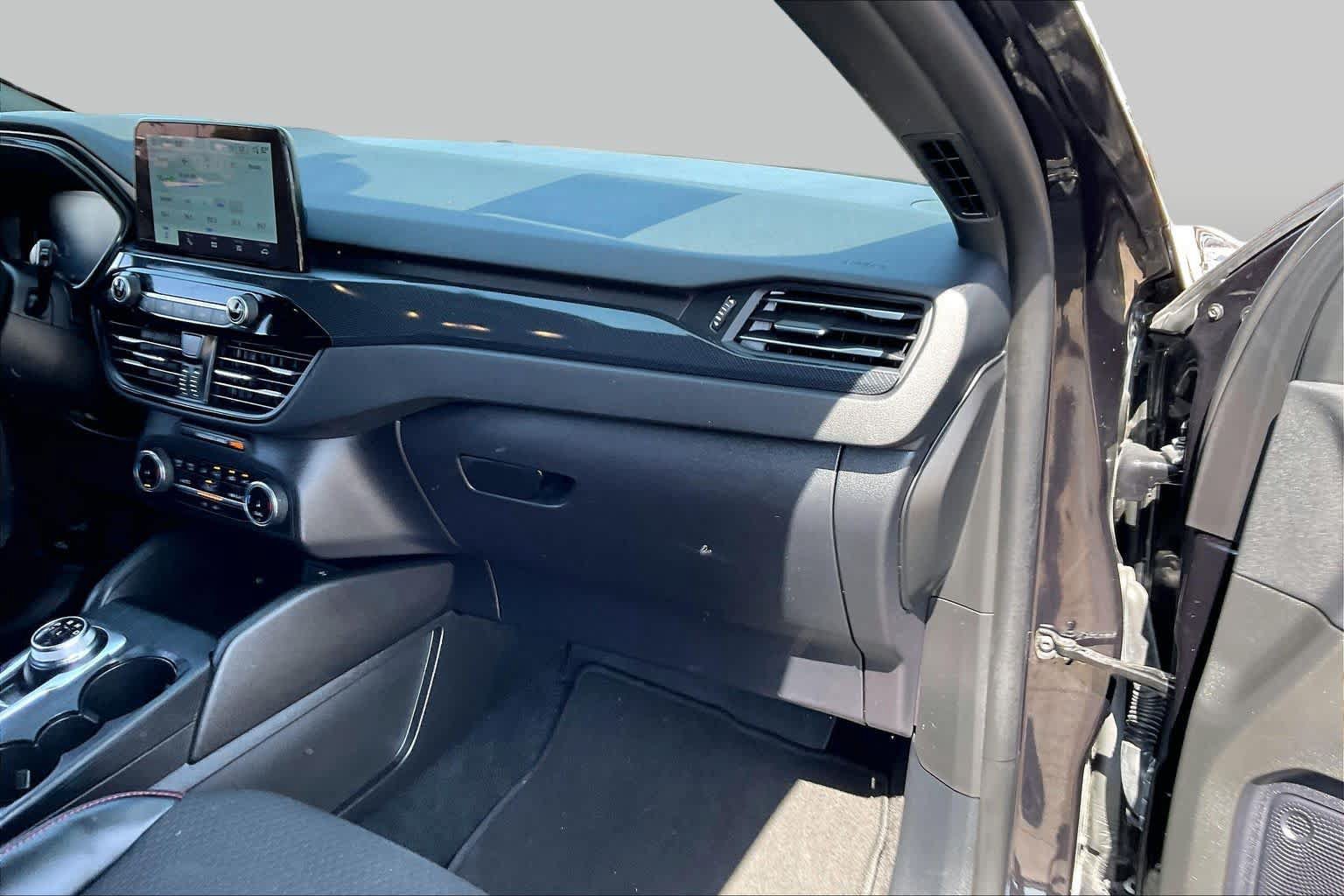 Used 2024 Ford Escape ST-Line FWD image 17