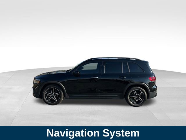 Used 2024 Mercedes-Benz GLB 250 image 2