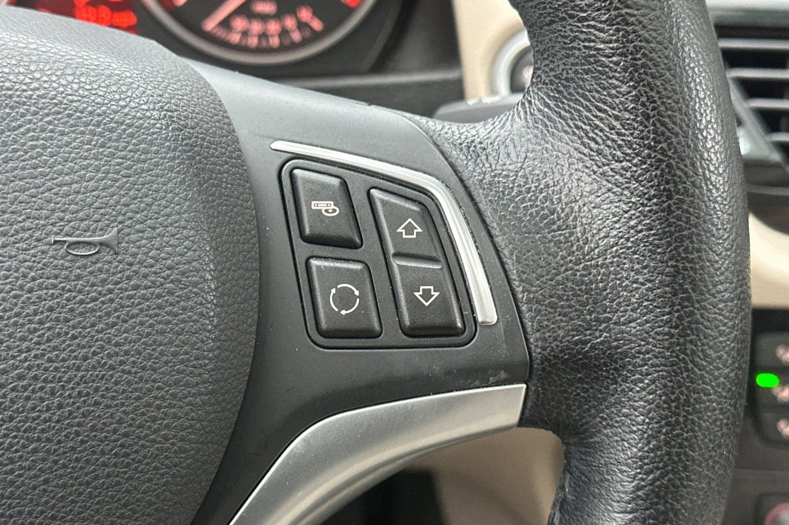 Used 2014 BMW X1 sDrive28i image 27