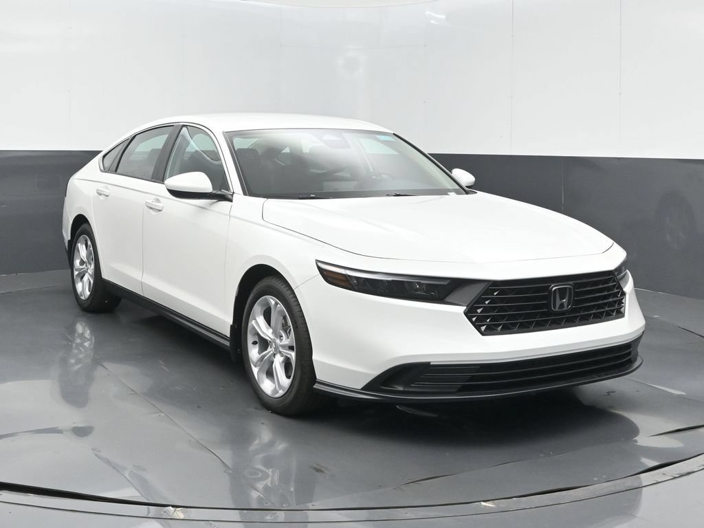 New 2025 Honda Accord LX image 3