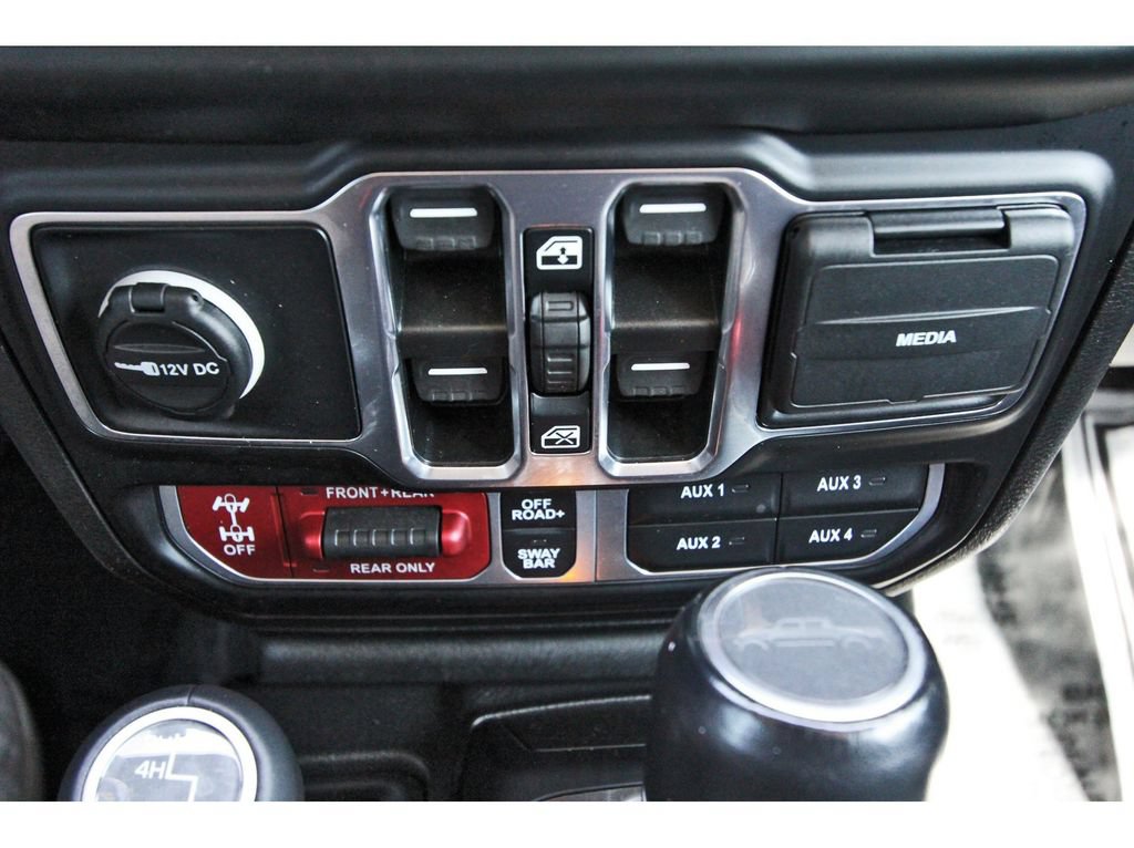 Used 2022 Jeep Gladiator Rubicon w/ Trailer Tow Package AWD/4WD image 29