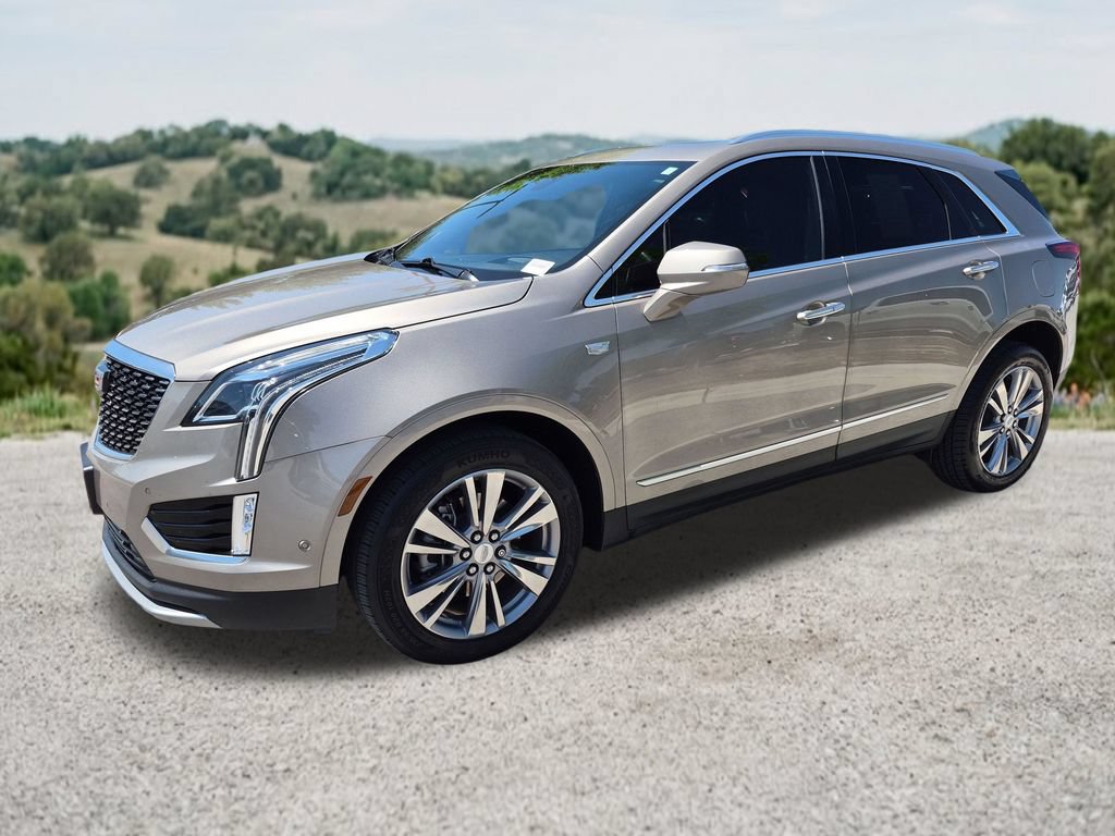 Used 2023 Cadillac XT5 Premium Luxury w/ Technology Package AWD/4WD image 3
