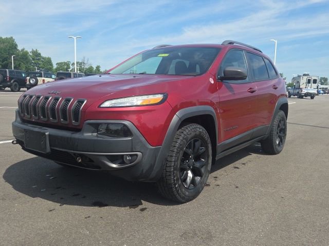 Used 2017 Jeep Cherokee Trailhawk AWD/4WD video 2
