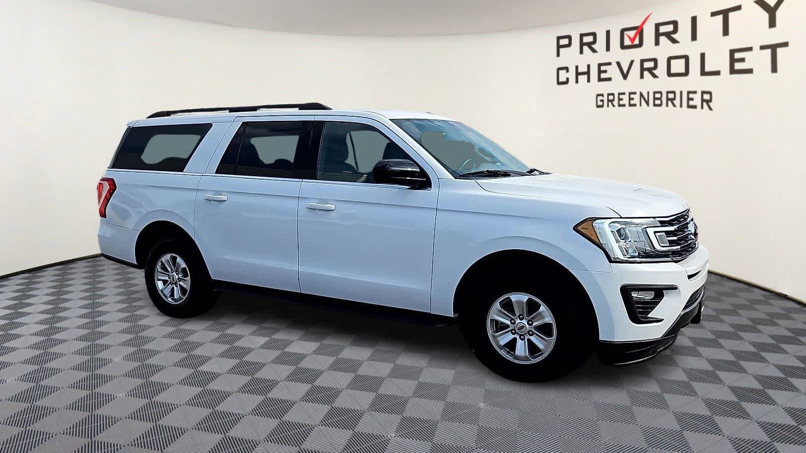 Used 2018 Ford Expedition Max XL AWD/4WD image 2
