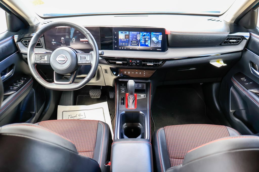 Used 2026 Nissan Kicks SR FWD image 6