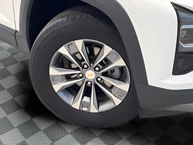 Certified 2025 Chevrolet Equinox LT FWD image 28