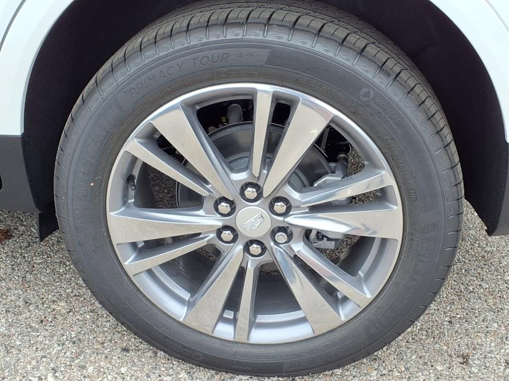 New 2025 Cadillac XT5 Premium Luxury w/ LPO, Floor Liner Package image 7