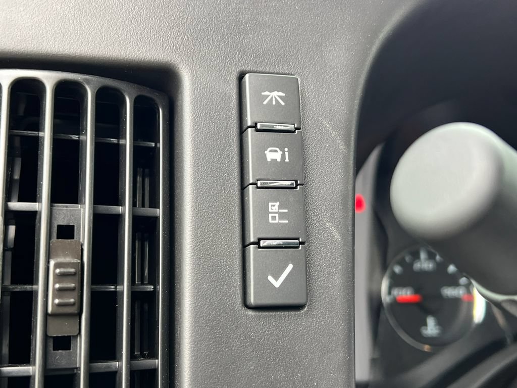 New 2025 GMC Savana 3500 Extended w/ Driver Convenience Package RWD image 19