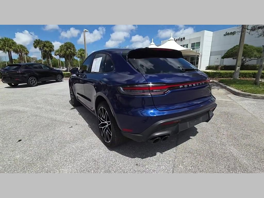 Used 2024 Porsche Macan w/ Premium Plus Package AWD/4WD image 40