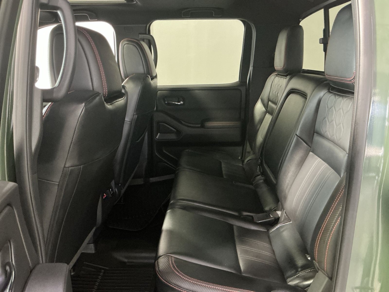 Used 2023 Nissan Frontier PRO-4X w/ Pro-4X Premium Package AWD/4WD image 25