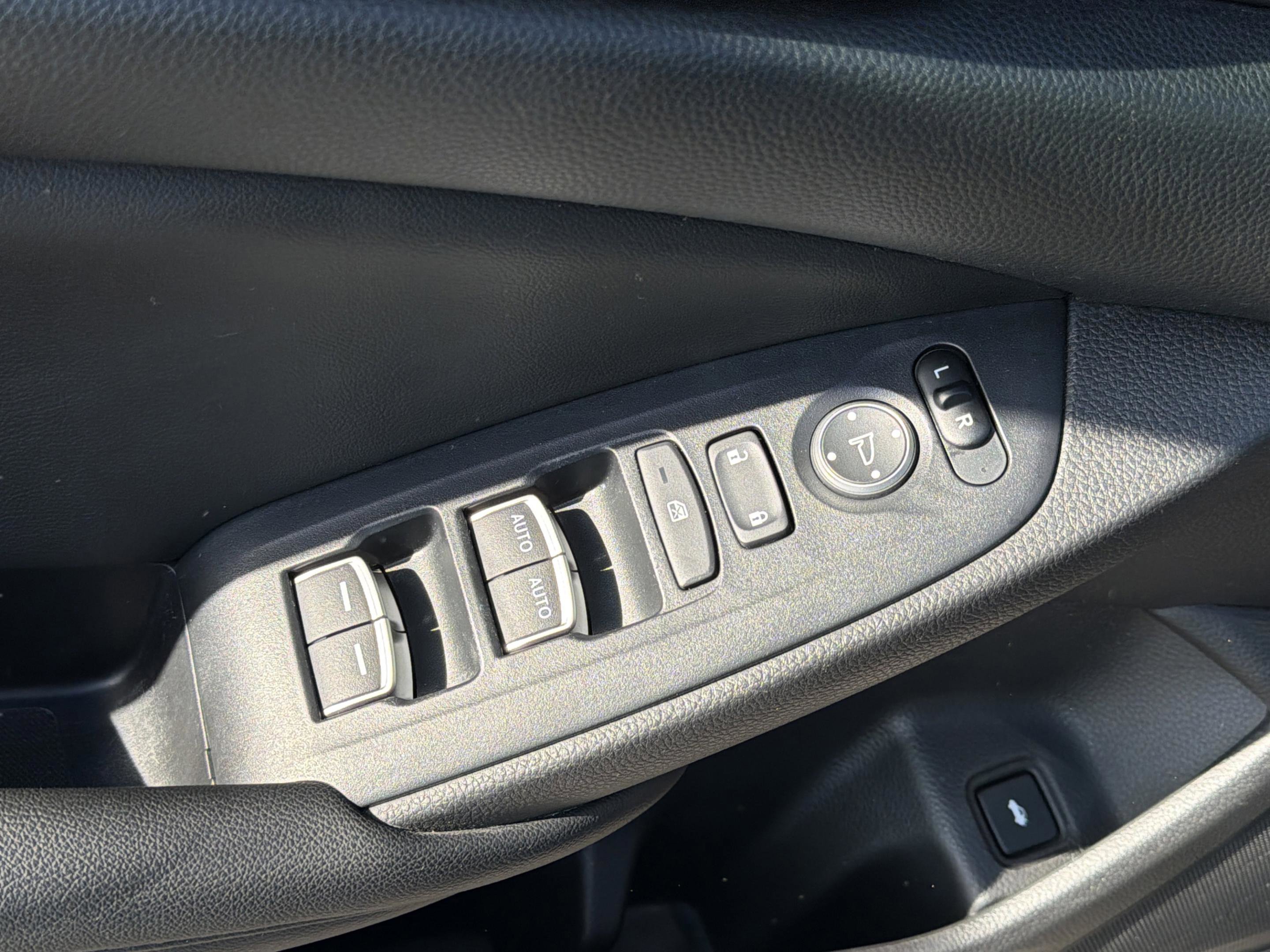 Used 2019 Honda Accord Sport image 22