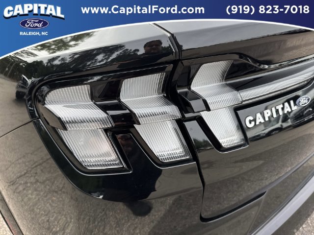 Used 2025 Ford Mustang Mach-E GT AWD/4WD image 15