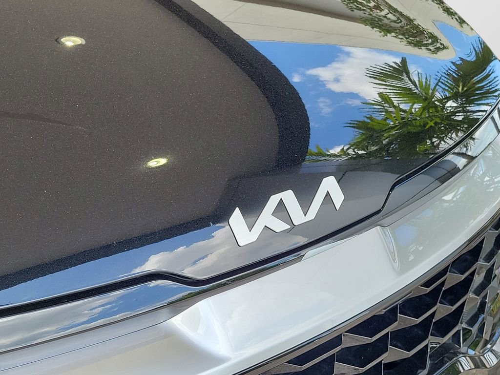 Used 2025 Kia Sportage EX w/ EX Premium Package image 9