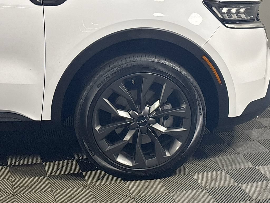 Certified 2023 Kia Sorento SX Prestige AWD/4WD image 25