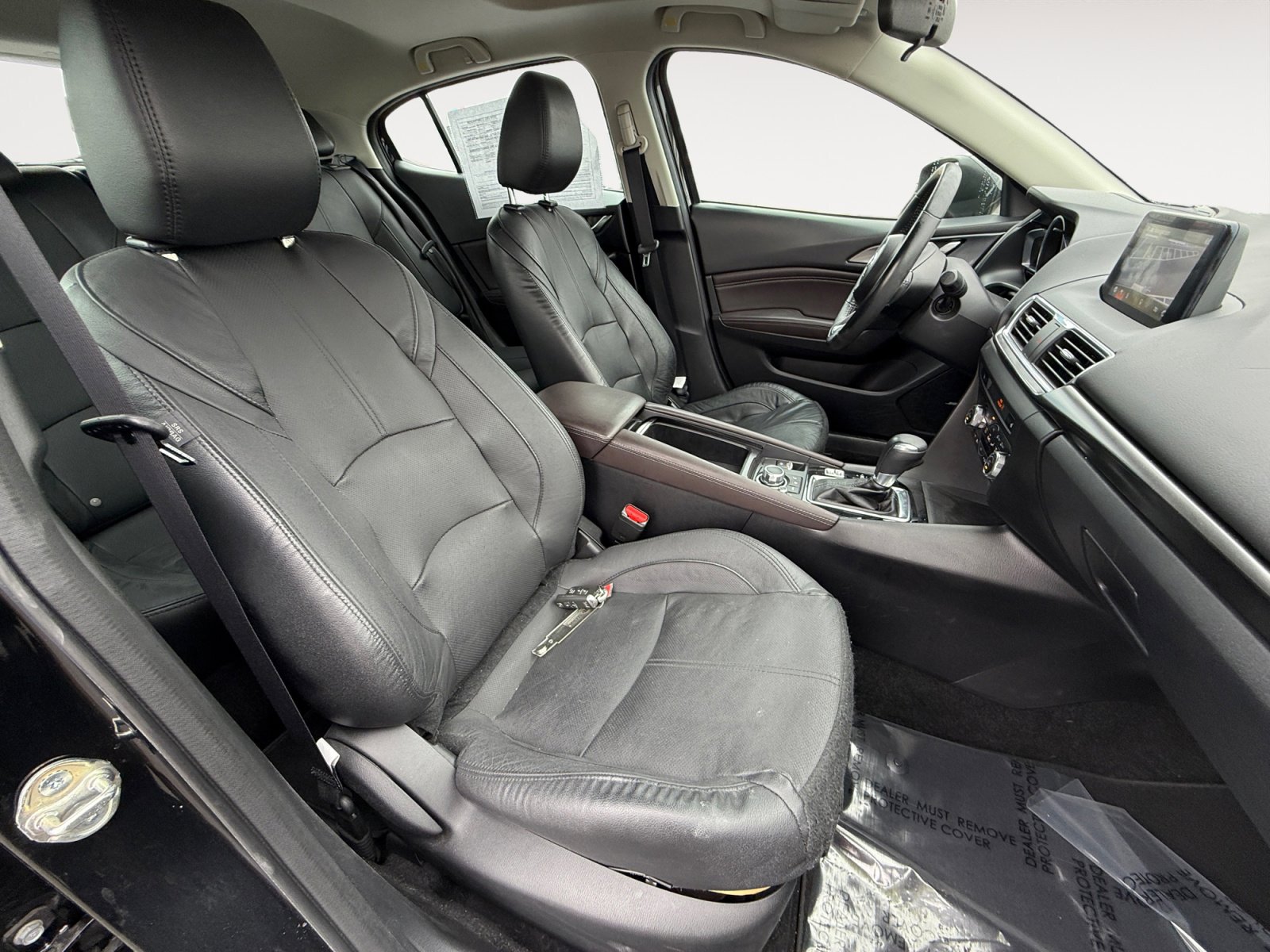 Used 2018 MAZDA MAZDA3 Grand Touring image 19