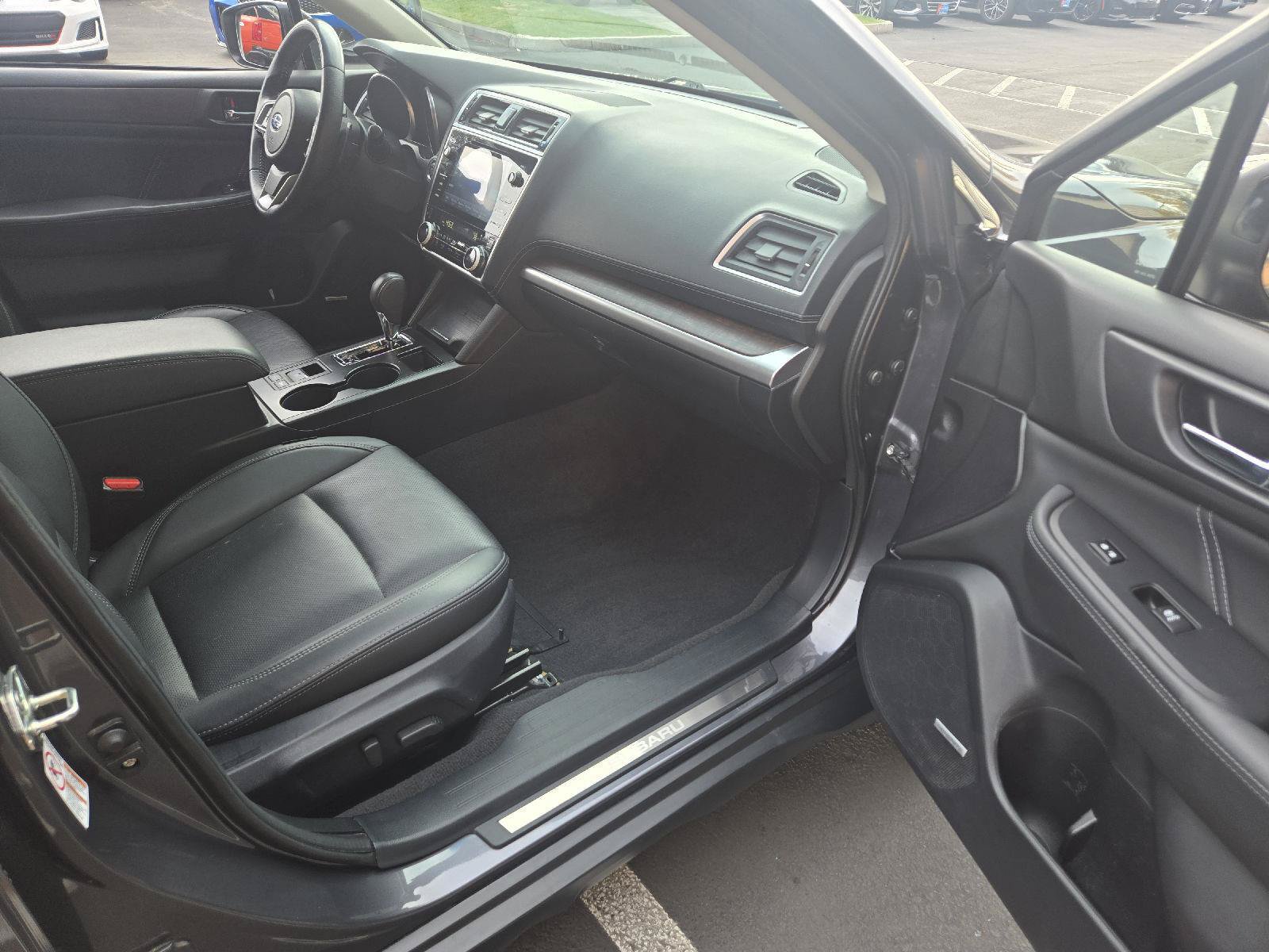 Used 2019 Subaru Outback 2.5i Limited w/ Popular Package #2 AWD/4WD image 11