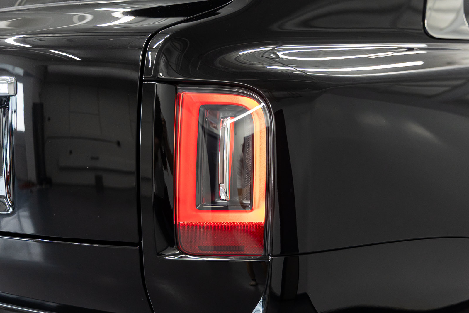 New 2027 Rolls-Royce Cullinan AWD/4WD image 20