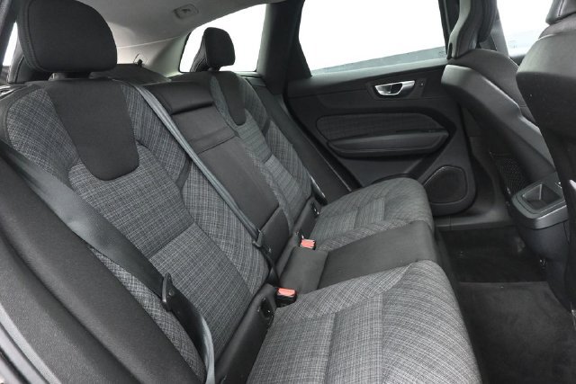 Used 2024 Volvo XC60 B5 Core w/ Climate Package AWD/4WD image 30