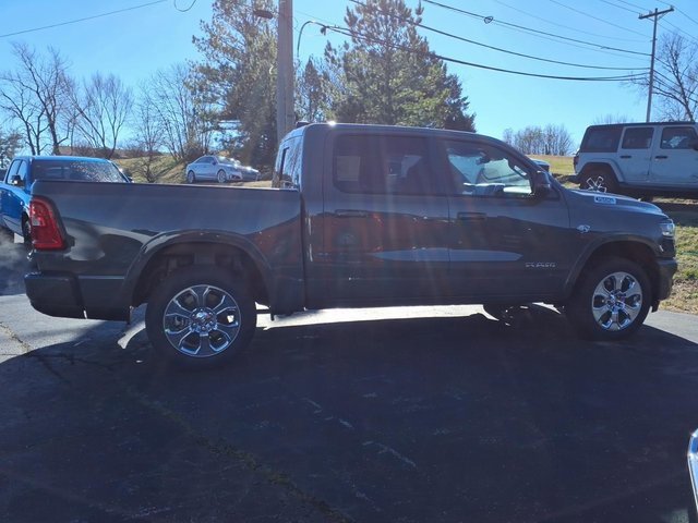 New 2026 RAM 1500 4x4 Crew Cab image 2