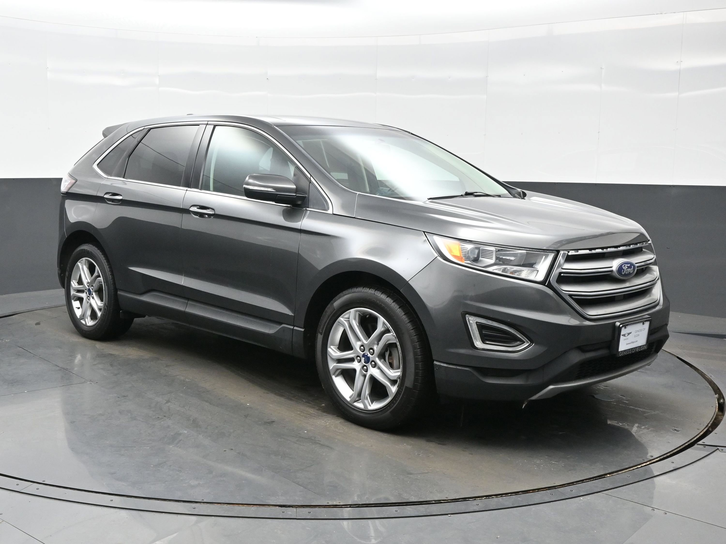Used 2015 Ford Edge Titanium w/ Equipment Group 301A image 8