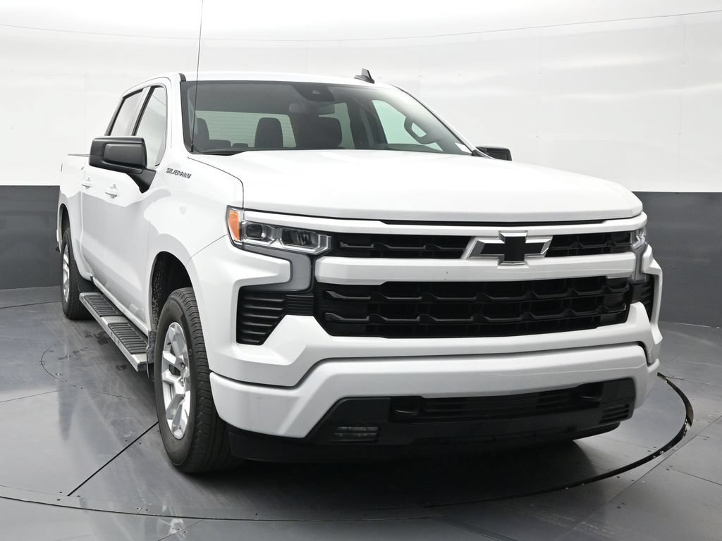 Used 2024 Chevrolet Silverado 1500 RST RWD image 7