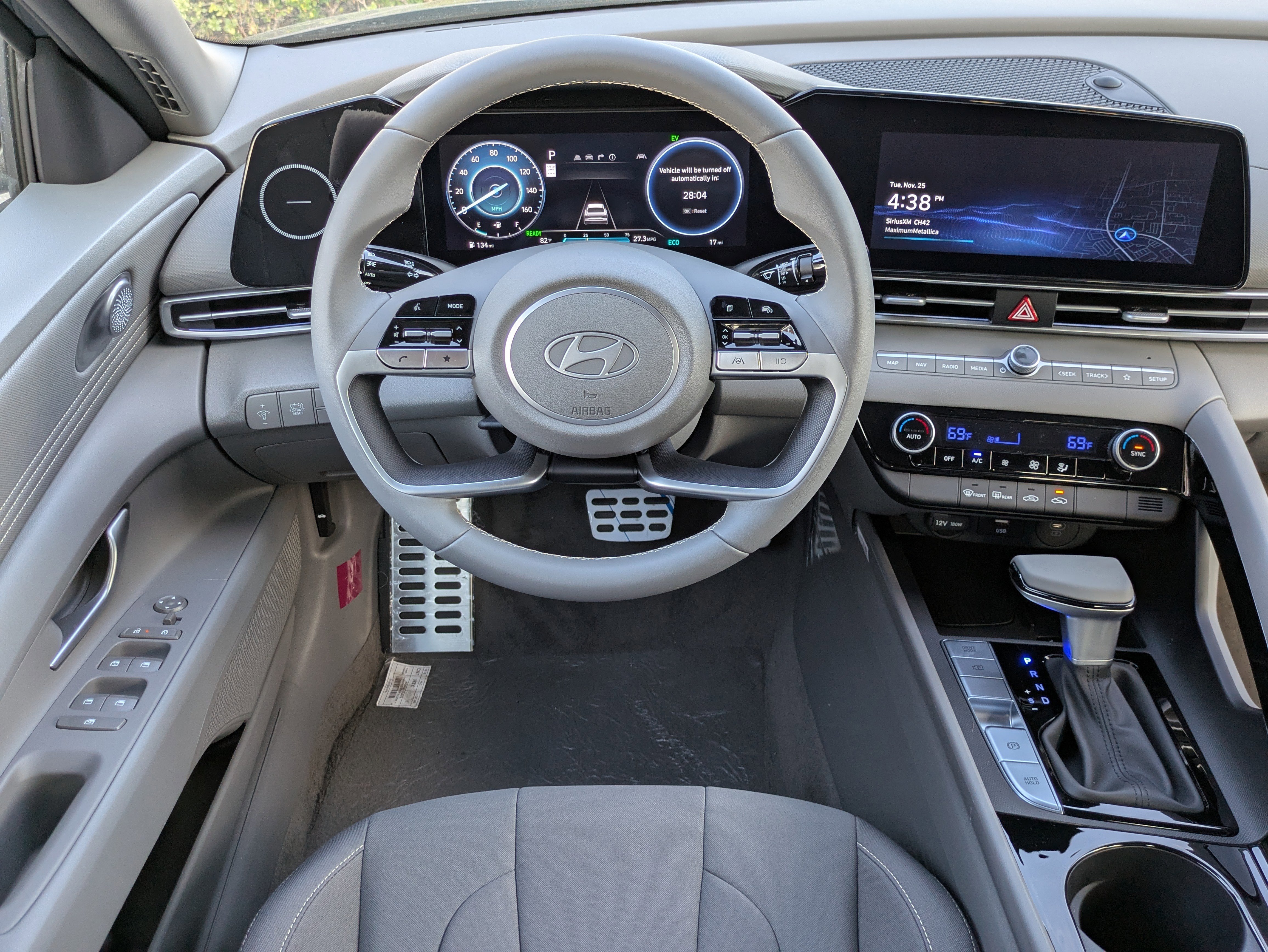 New 2026 Hyundai Elantra Sport image 18