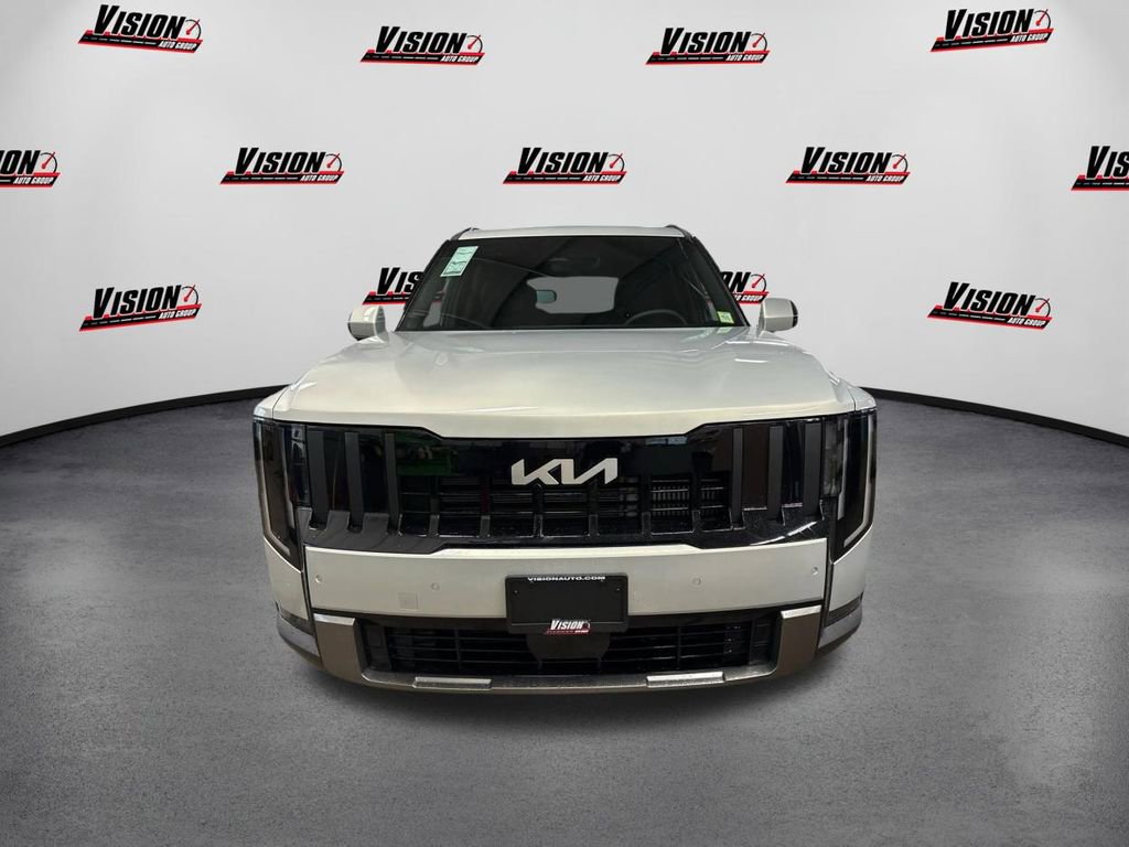 New 2027 Kia Telluride S image 2
