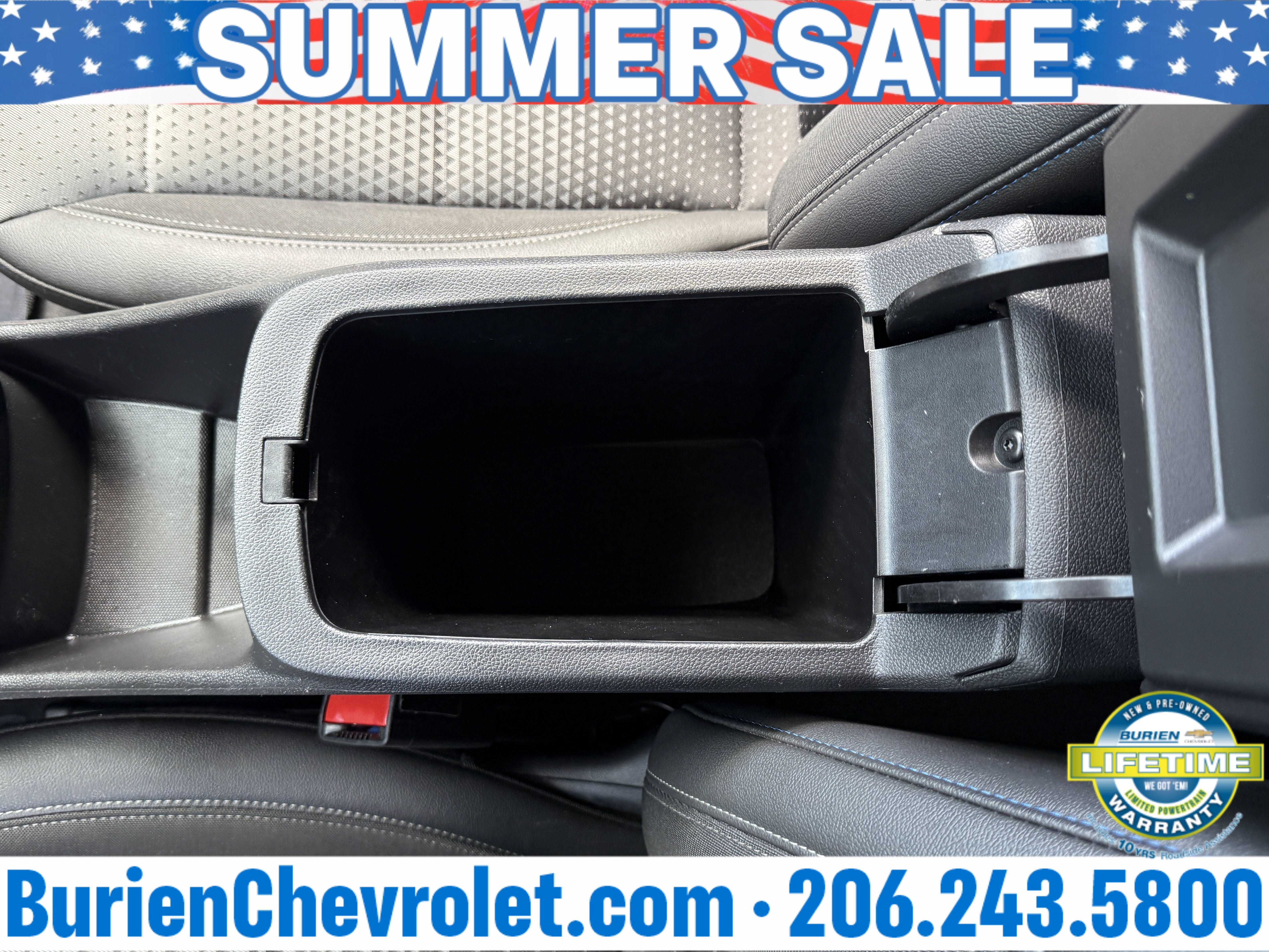 Used 2025 Chevrolet Trax LT FWD image 19