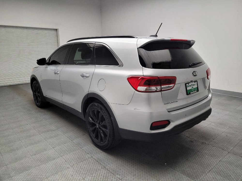 Used 2019 Kia Sorento S AWD/4WD image 5