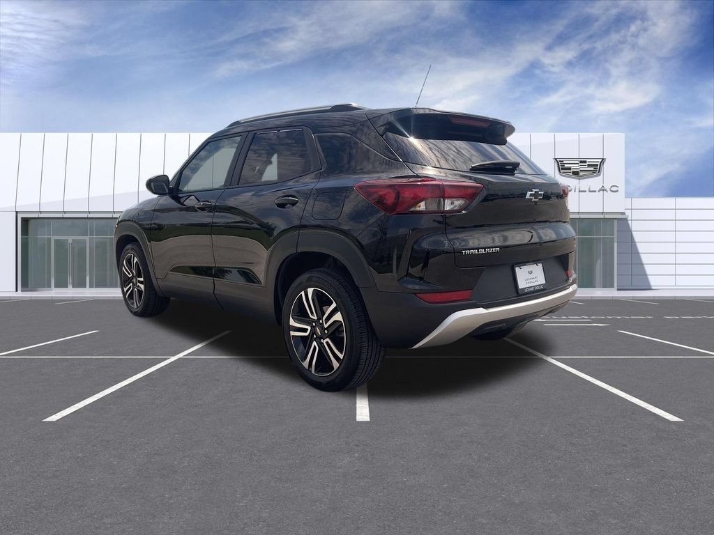 Used 2023 Chevrolet TrailBlazer LT FWD image 6