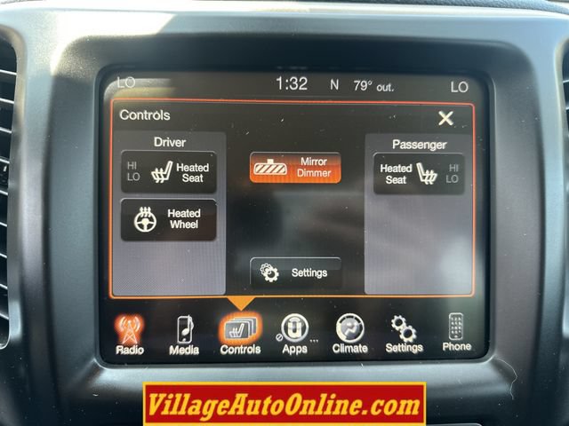Used 2017 Jeep Cherokee Latitude w/ Comfort/Convenience Group AWD/4WD image 16