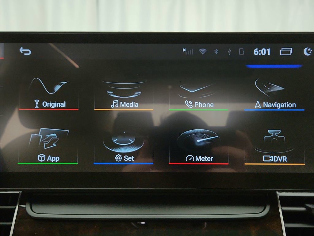 Used 2017 Audi A8 L 4.0T w/ Driver Assistance Package image 20