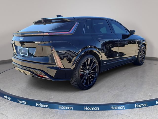 Used 2026 Cadillac Lyriq V image 6