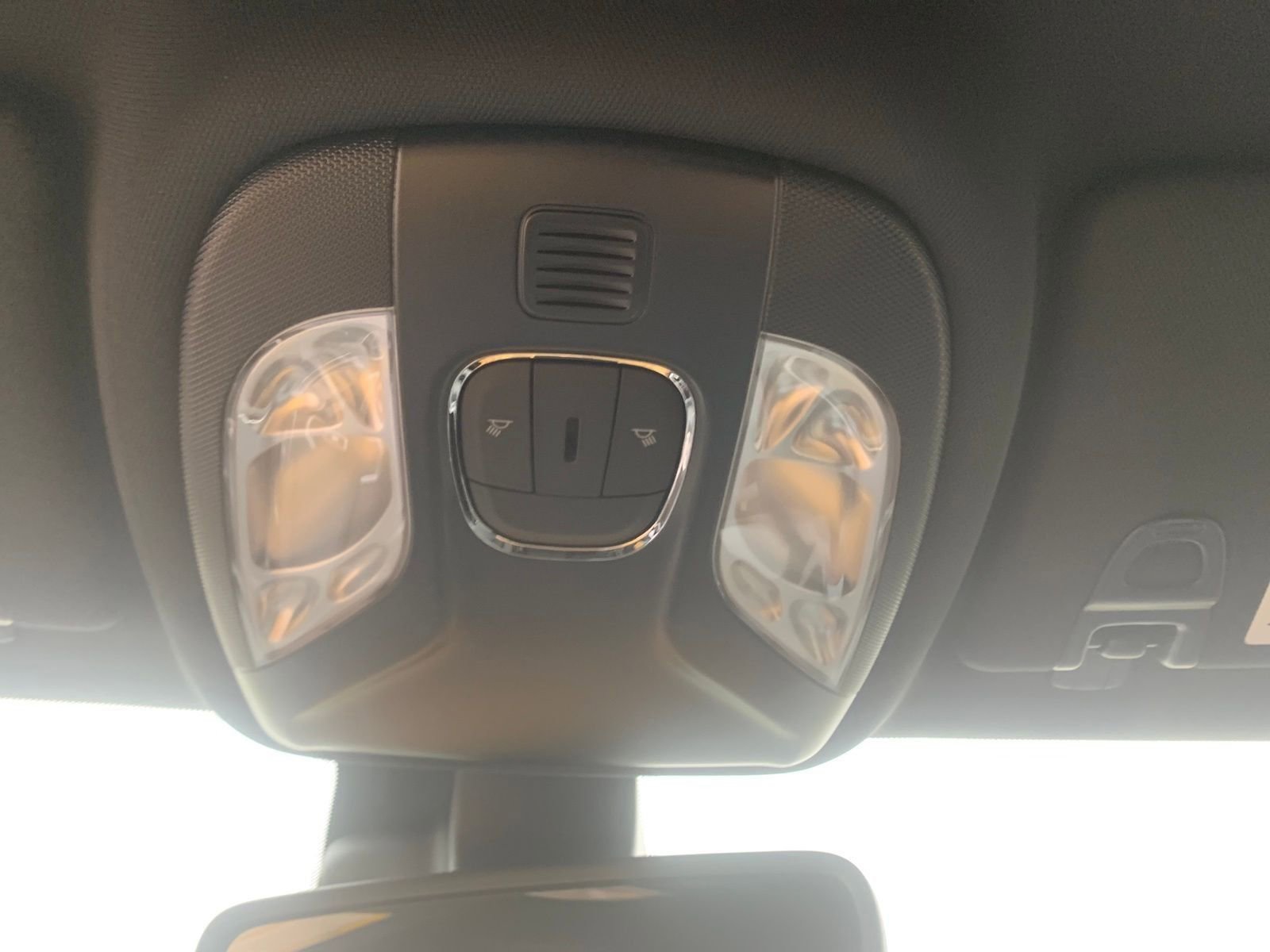 New 2026 Jeep Compass Latitude AWD/4WD image 19