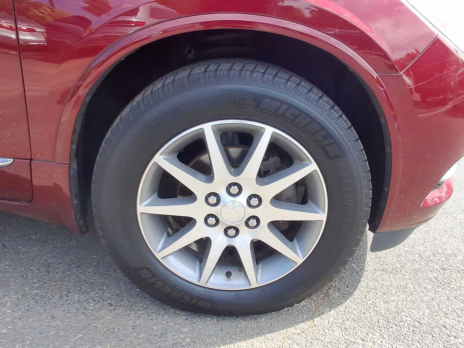 Used 2017 Buick Enclave Leather FWD image 33