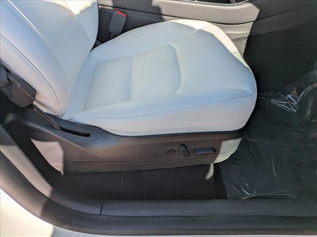 Used 2020 Tesla Model Y Long Range image 16