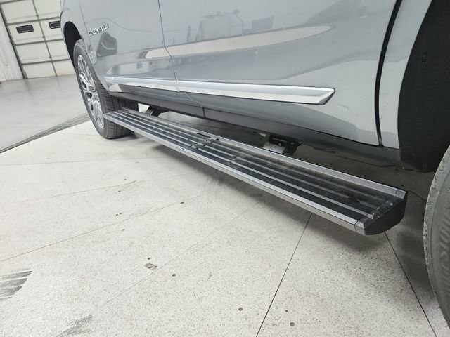 New 2026 GMC Yukon Denali w/ Sun & Power Step Package RWD image 46