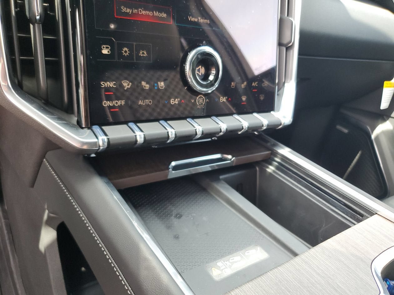 New 2026 GMC Acadia Denali w/ Super Cruise Package FWD image 23