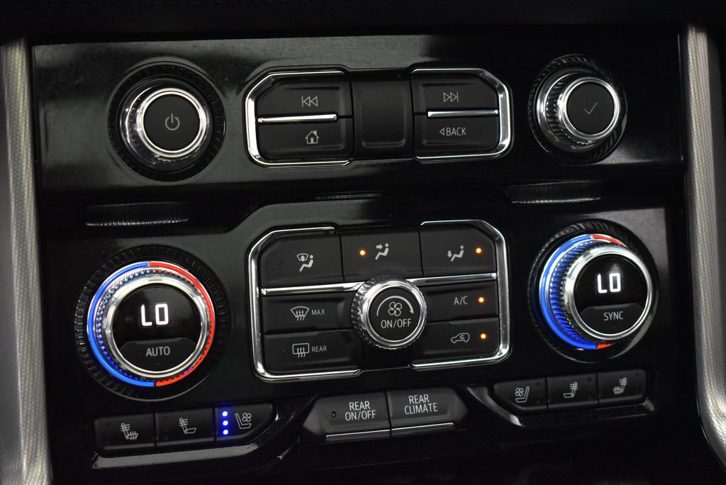 Used 2023 GMC Yukon Denali AWD/4WD image 24
