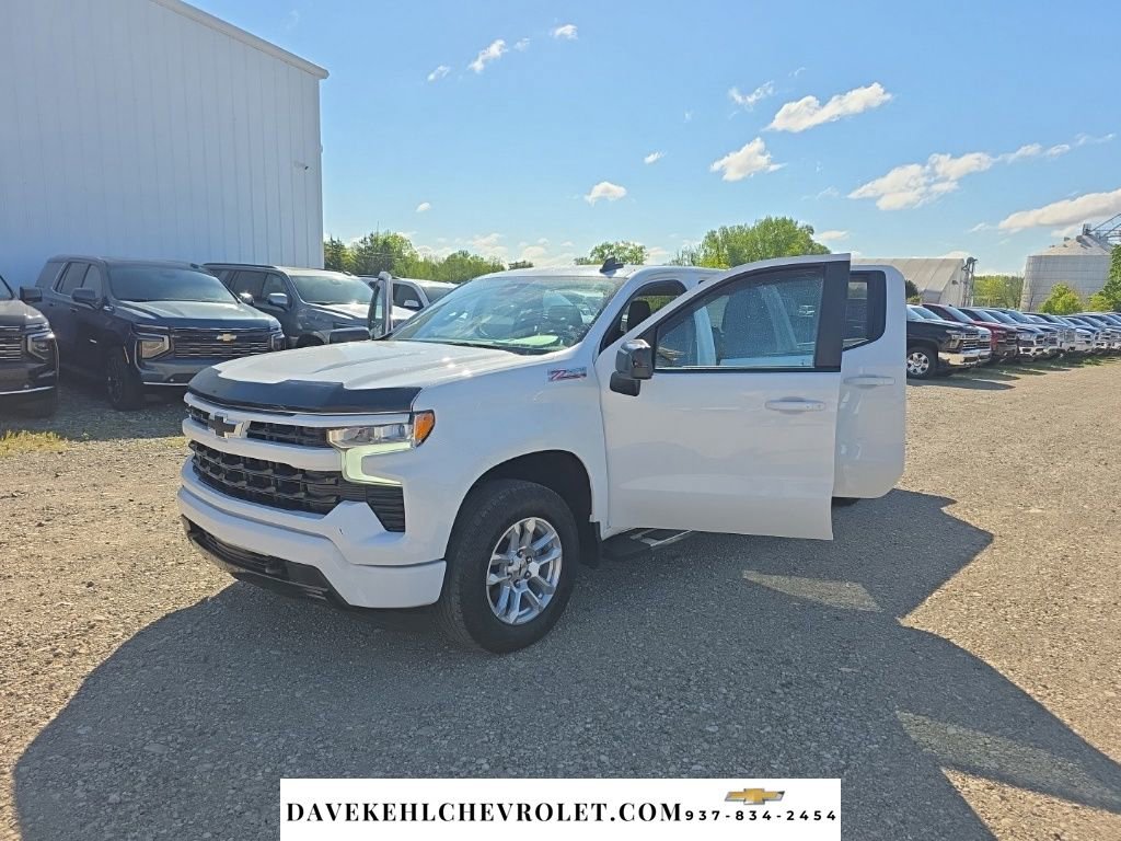 Used 2022 Chevrolet Silverado 1500 RST AWD/4WD image 34