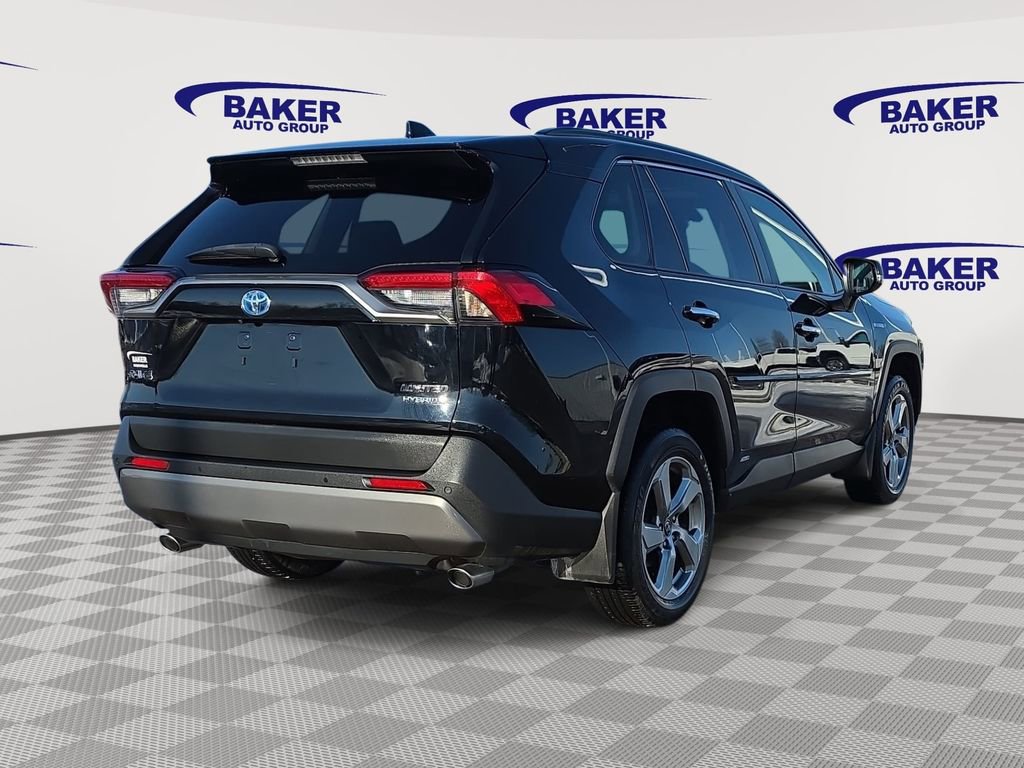 Used 2019 Toyota RAV4 Limited w/ Carpet Mat Package image 5