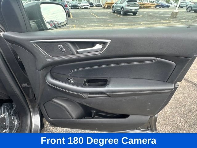 Used 2015 Ford Edge Titanium w/ Equipment Group 302A AWD/4WD image 16