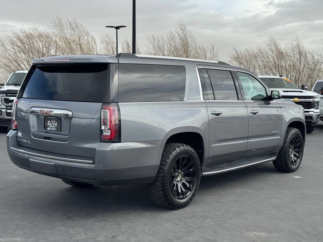 Used 2019 GMC Yukon XL Denali AWD/4WD image 6