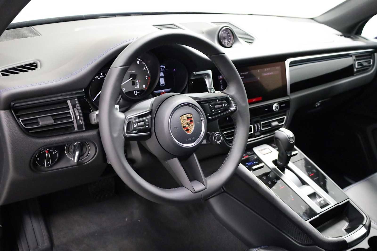New 2026 Porsche Macan S image 4