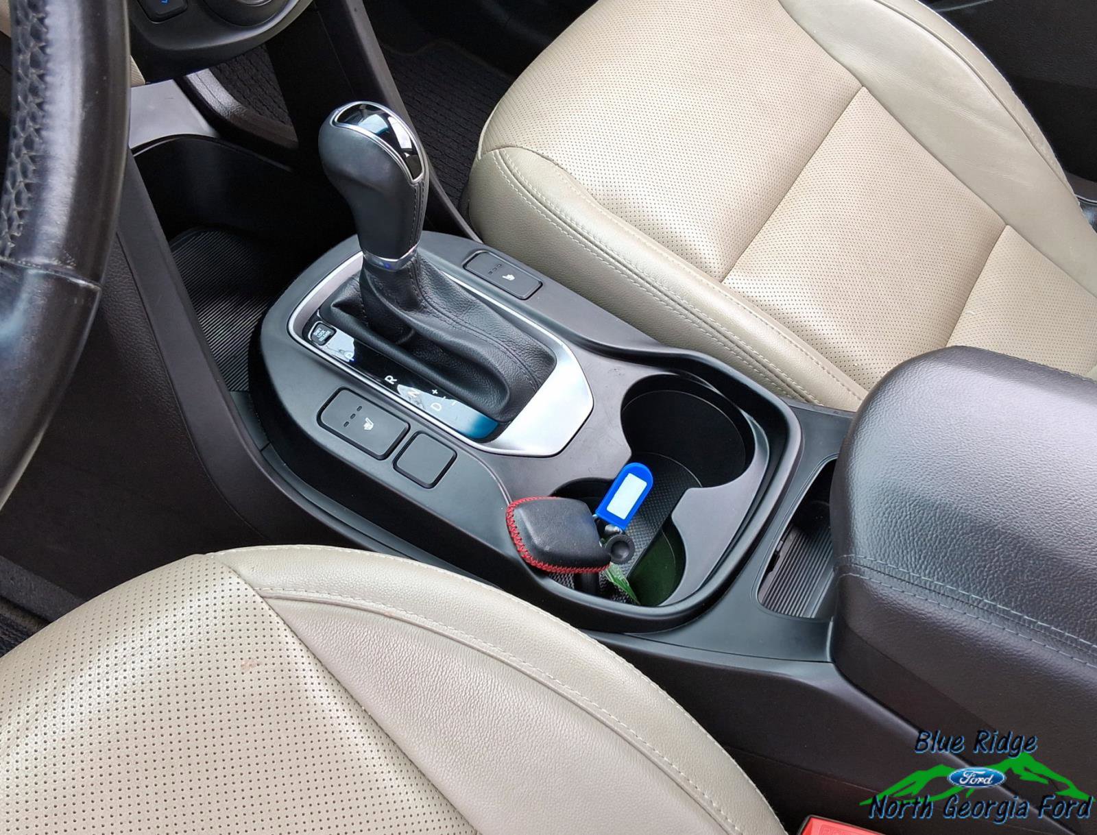 Used 2016 Hyundai Santa Fe SE w/ Option Group 02 FWD image 23