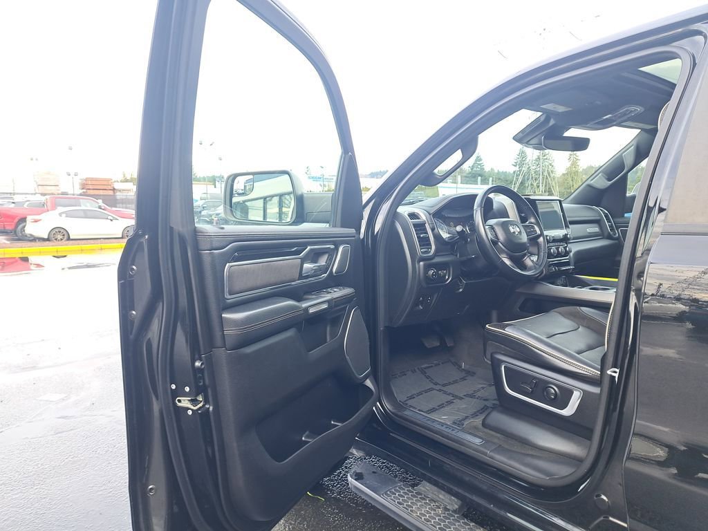Used 2022 RAM 1500 Laramie image 10
