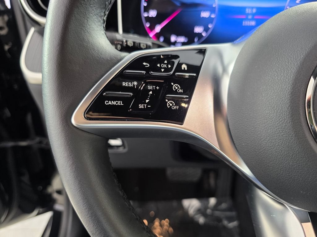 Certified 2025 Mercedes-Benz GLC 300 image 18